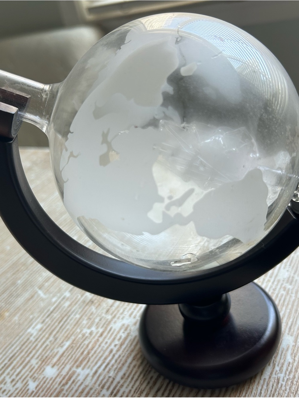 Etched Glass Globe liquor clear White and Clear - Home Accents Decor Liquor con